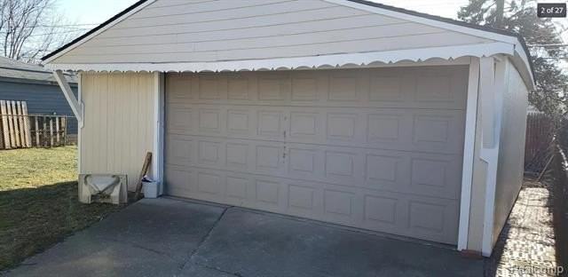 31743 Avondale St - Photo 3 of 27