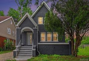 featured image of 5217 Lakeview St