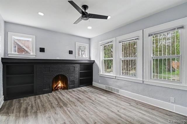 5217 Lakeview St - Photo 5 of 13