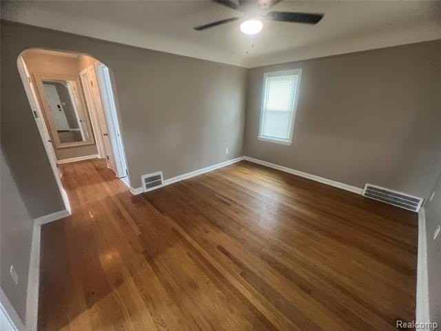 21301 Audette St - Photo 5 of 21