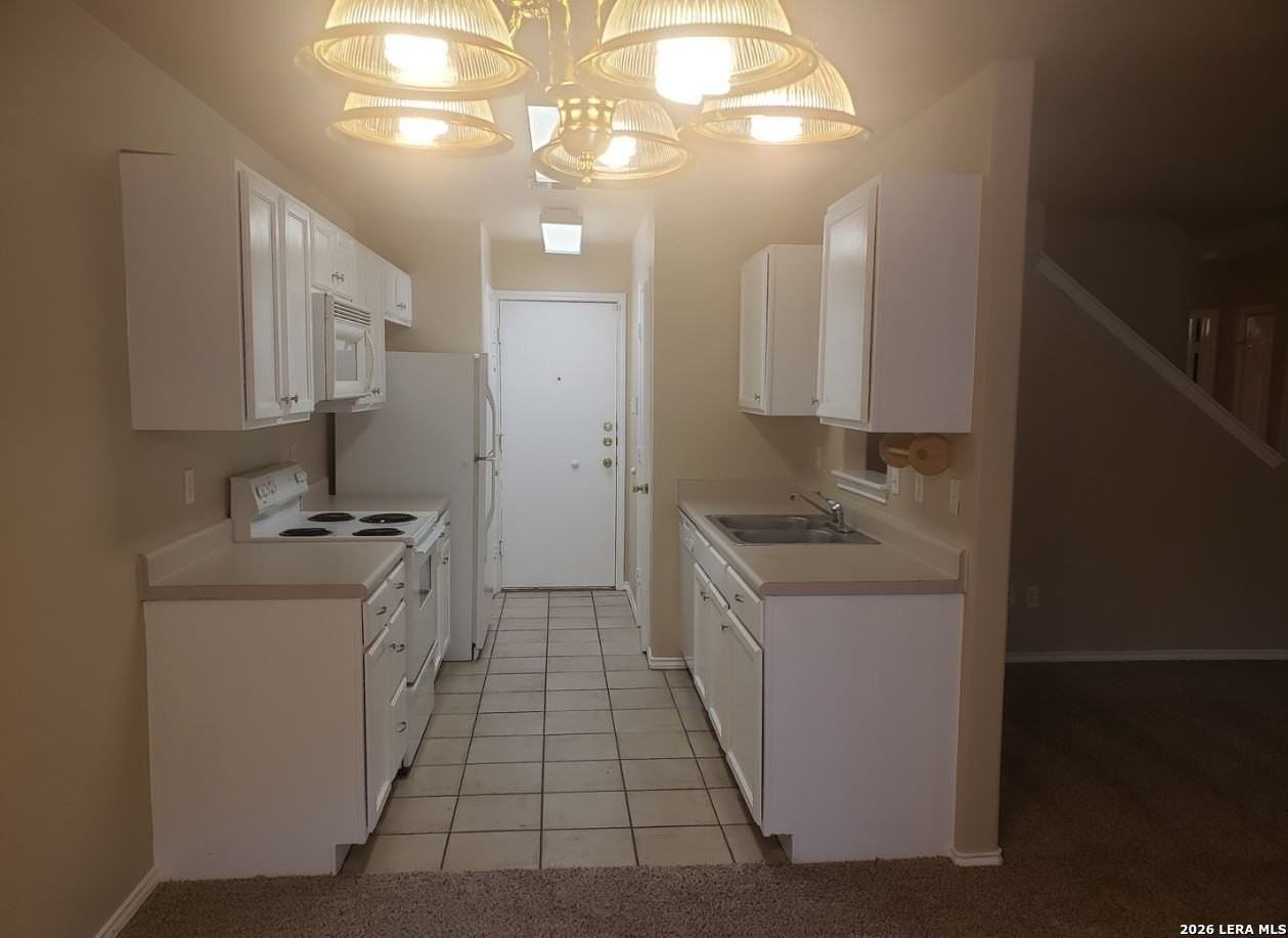 7736 Rustic Park - Photo 6 of 15