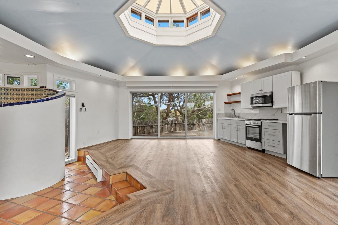138 Ridgecrest Dr #C - Photo 5 of 13