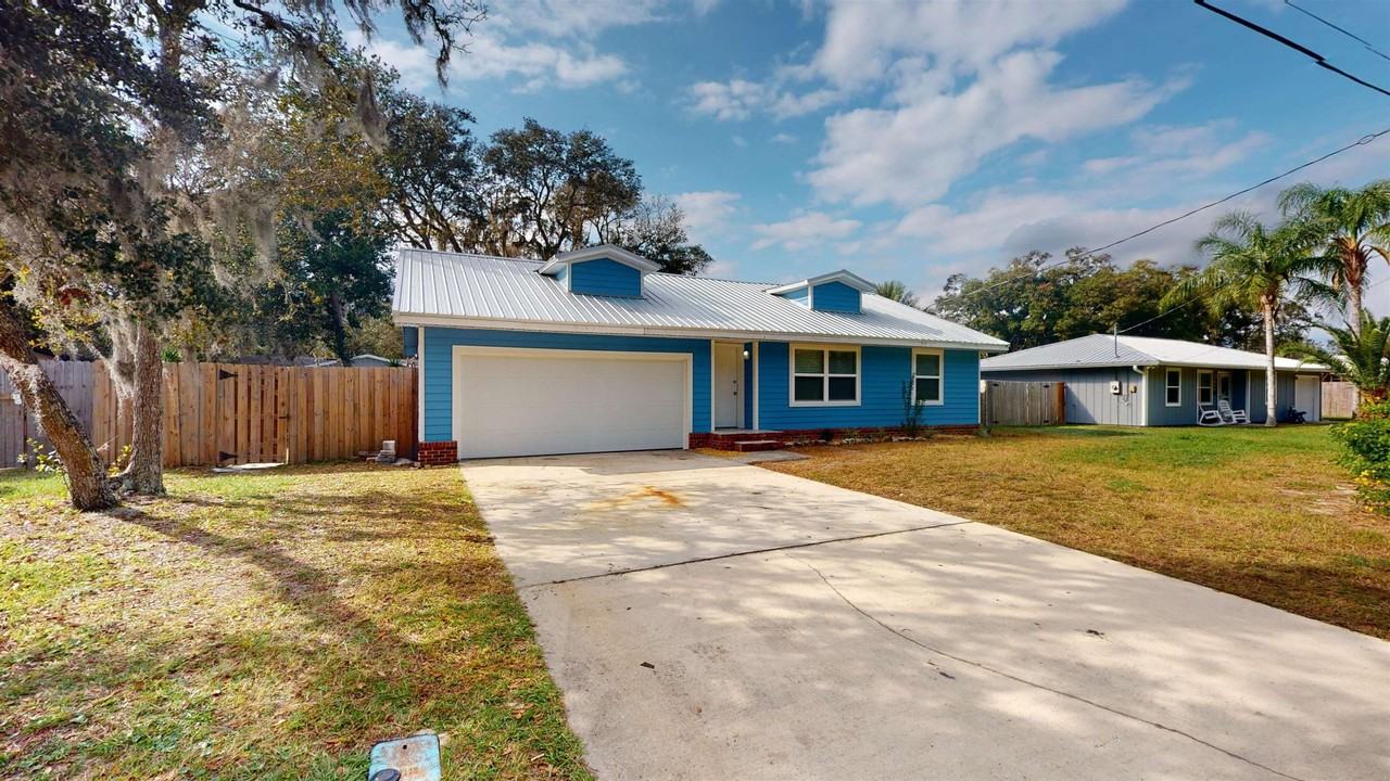 620 Segovia Rd - Photo 3 of 27