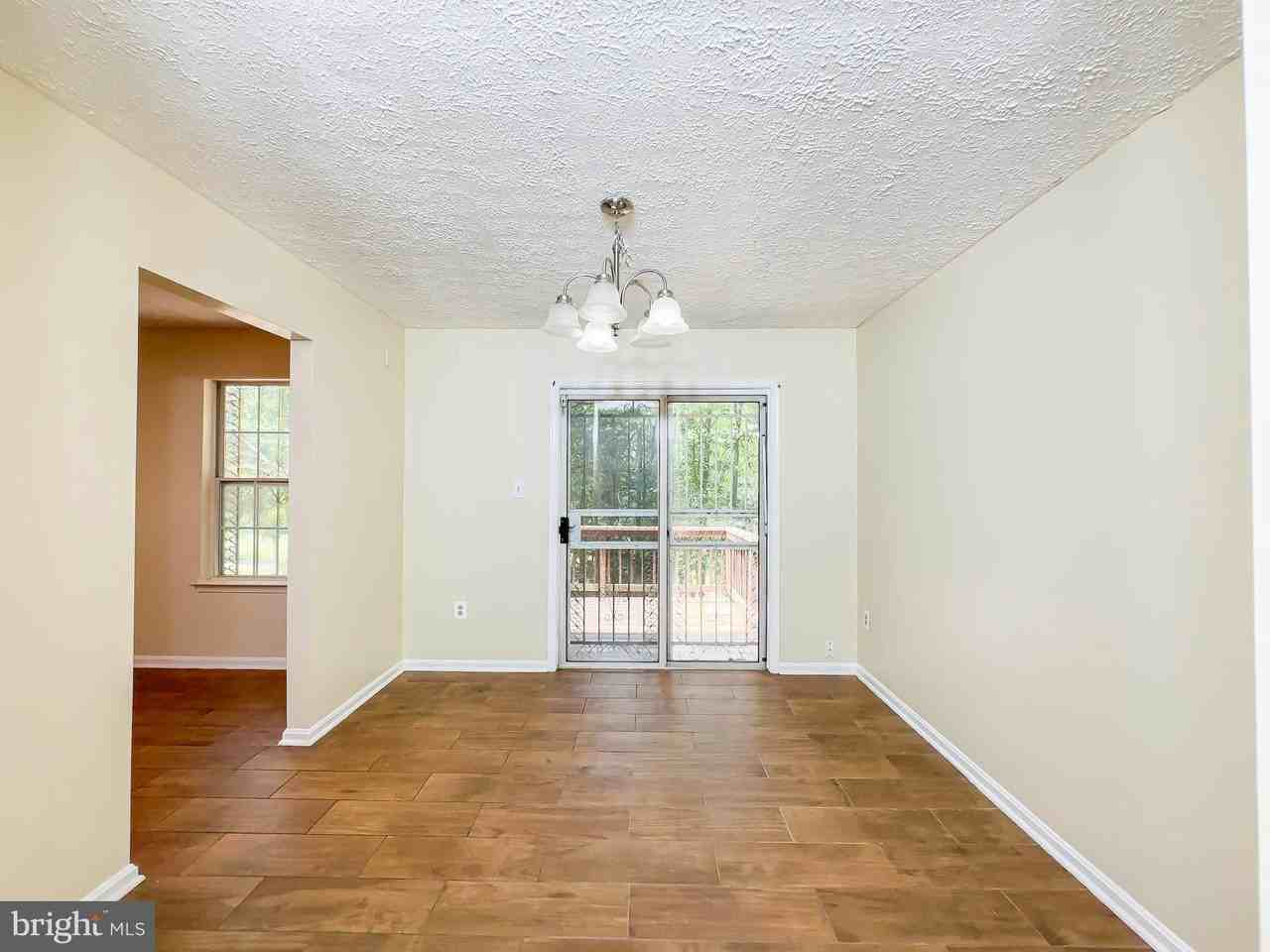 7218 Mahogany Dr #4 - Photo 6 of 23