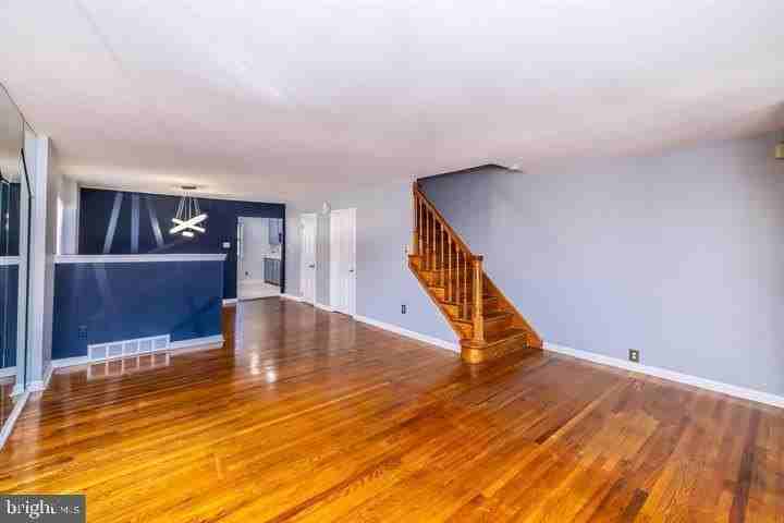 209 Hansell Rd - Photo 6 of 43