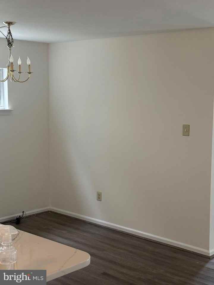 49 Bayberry Ct #49 - Photo 7 of 12