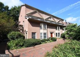 featured image of 601 N Tazewell St
