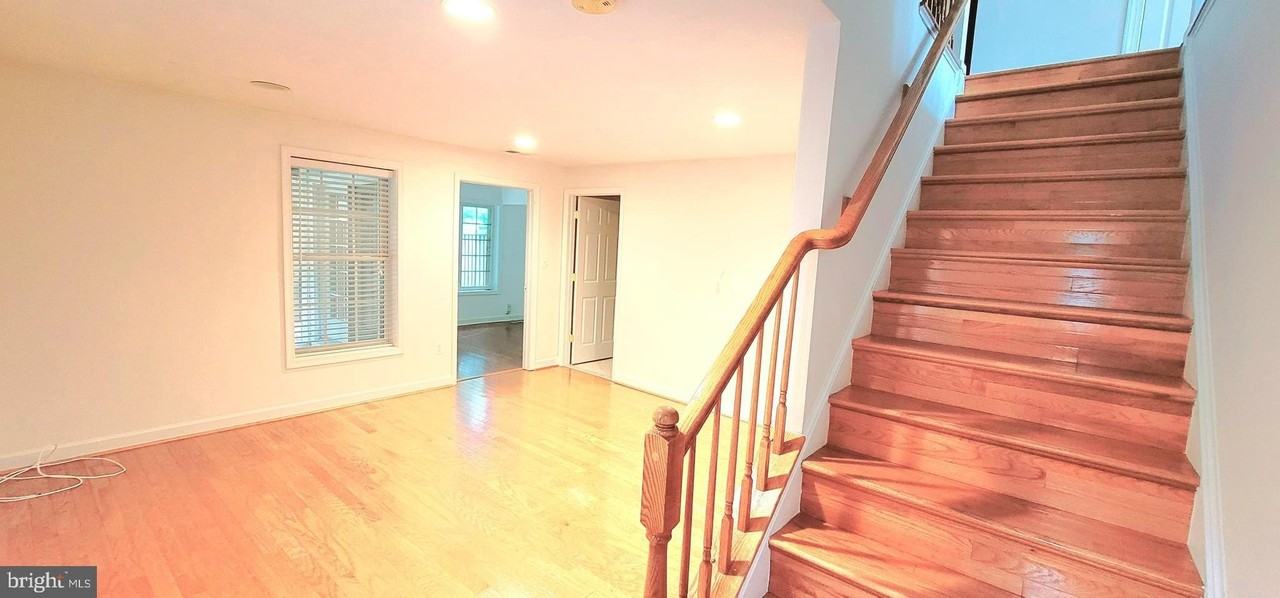 5386 Lavender Mist Ct - Photo 2 of 35
