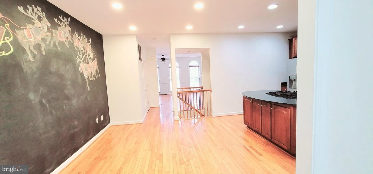5386 Lavender Mist Ct - Photo 7 of 35