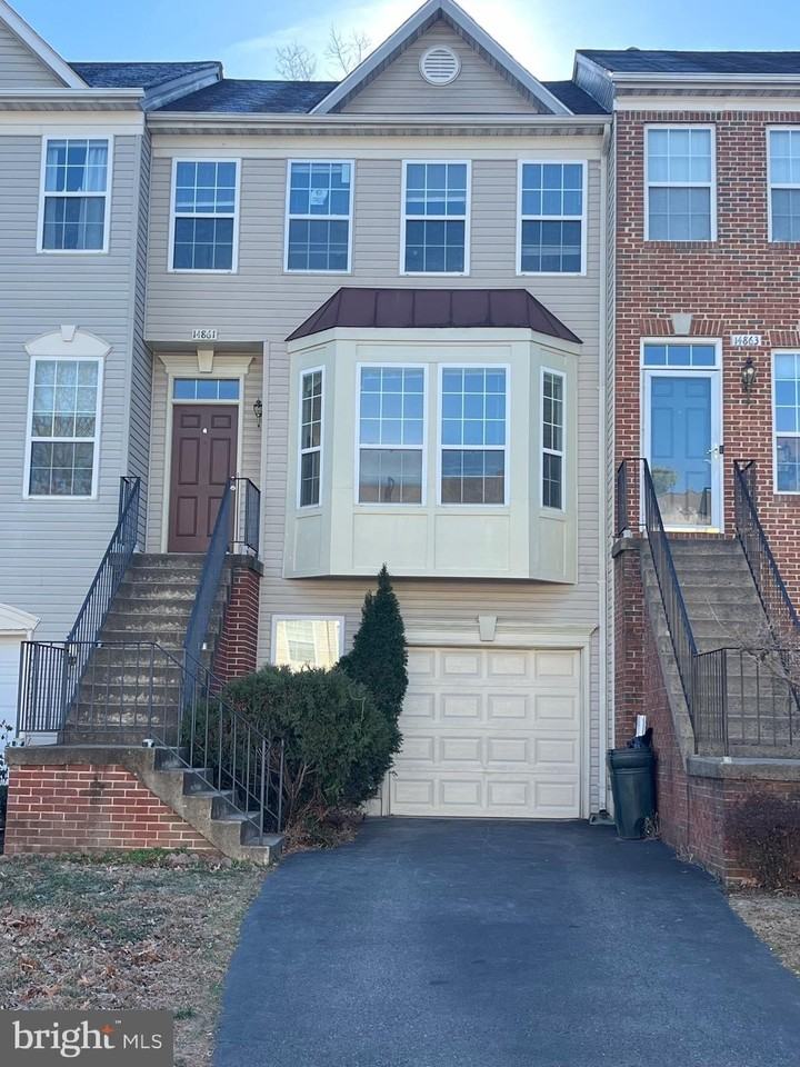 14861 Bolton Rd - Photo 2 of 17