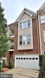 103 Washington Square Ct - Photo 1 of 1