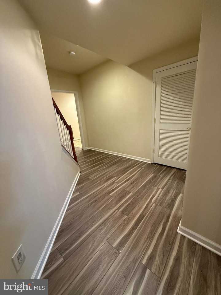 10892 Clara Barton Dr - Photo 6 of 15