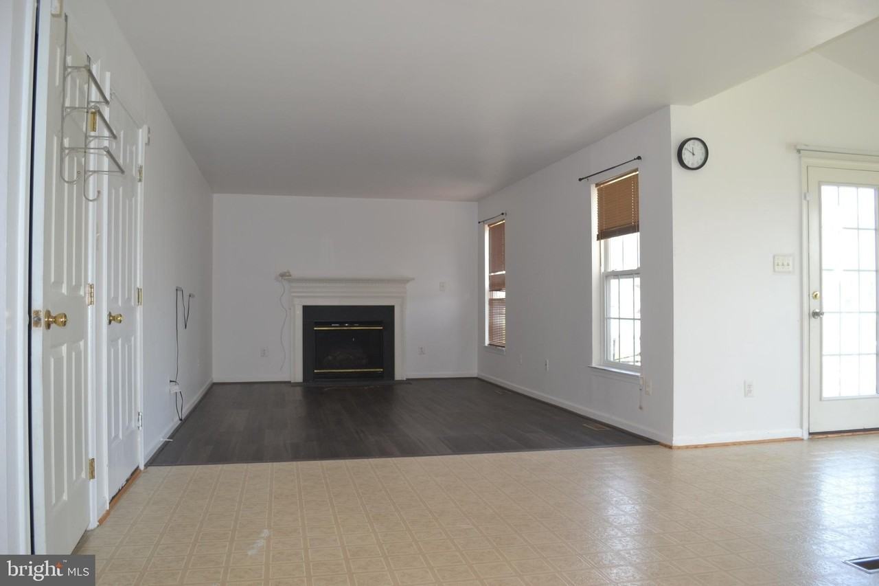 5413 Silver Maple Ln - Photo 6 of 27