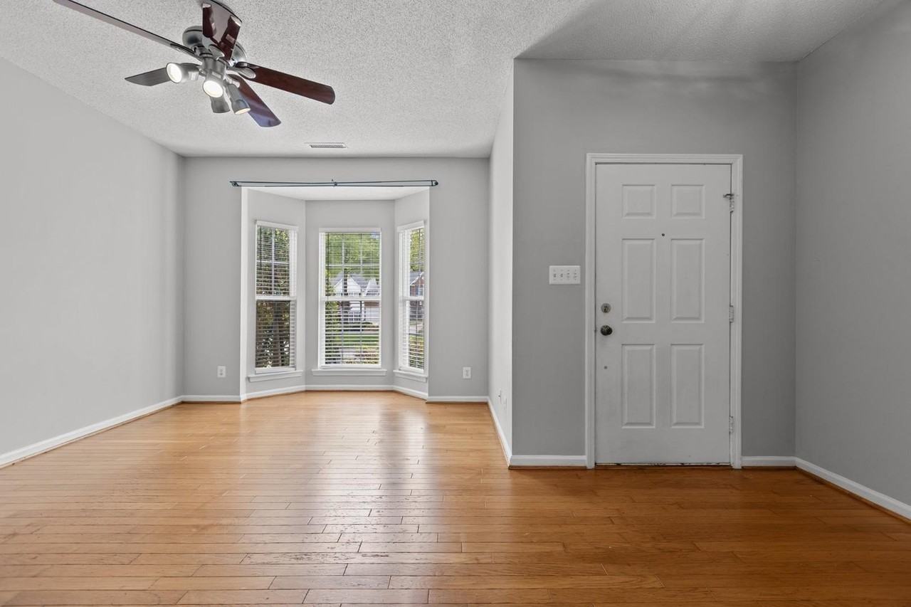 5316 Corinthian Way - Photo 7 of 43