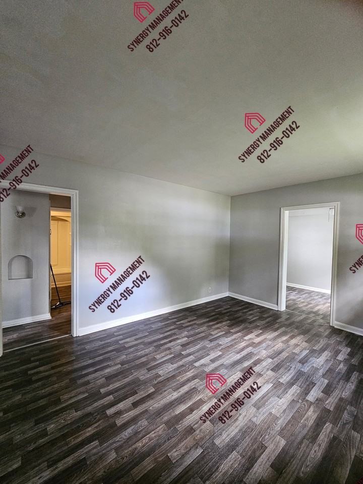 731 Bayard Park Dr #1 - Photo 3 of 15