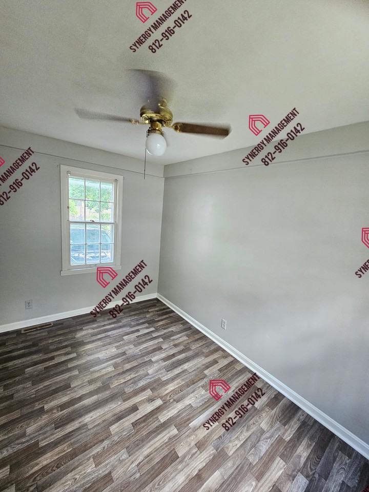 731 Bayard Park Dr #1 - Photo 5 of 15