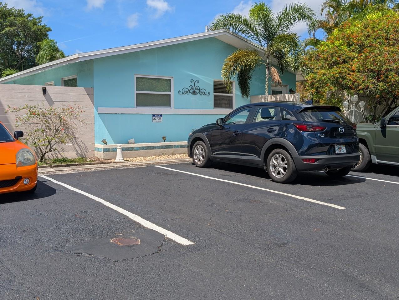 125 Southwest 19th Avenue - Photo 2 of 22