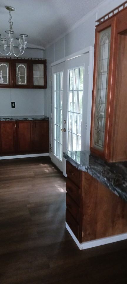 209 Binmar Ln - Photo 2 of 7