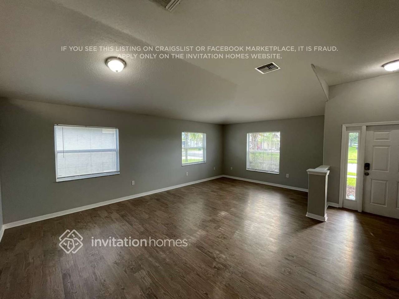 7413 Pulteney Dr - Photo 2 of 16