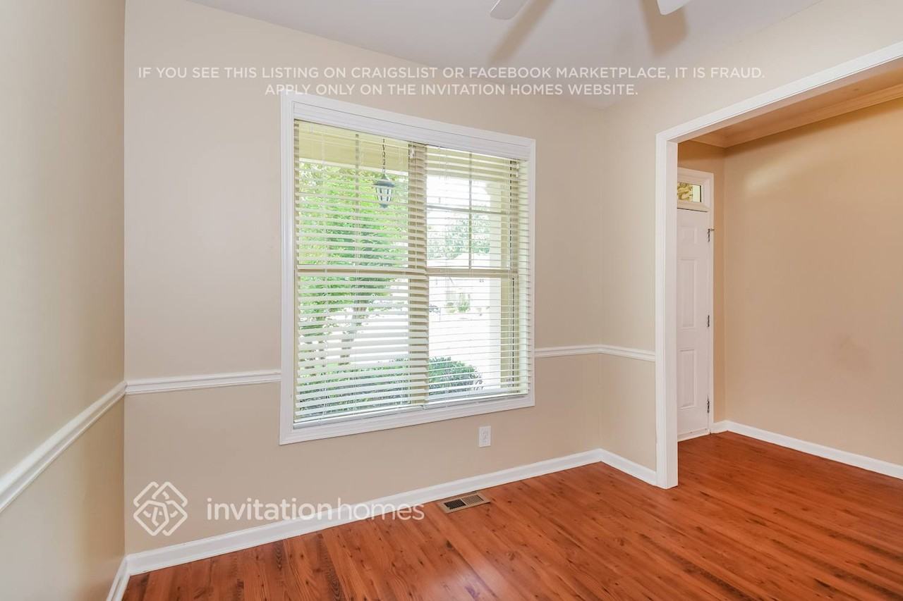 236 Ascott Ln - Photo 5 of 19