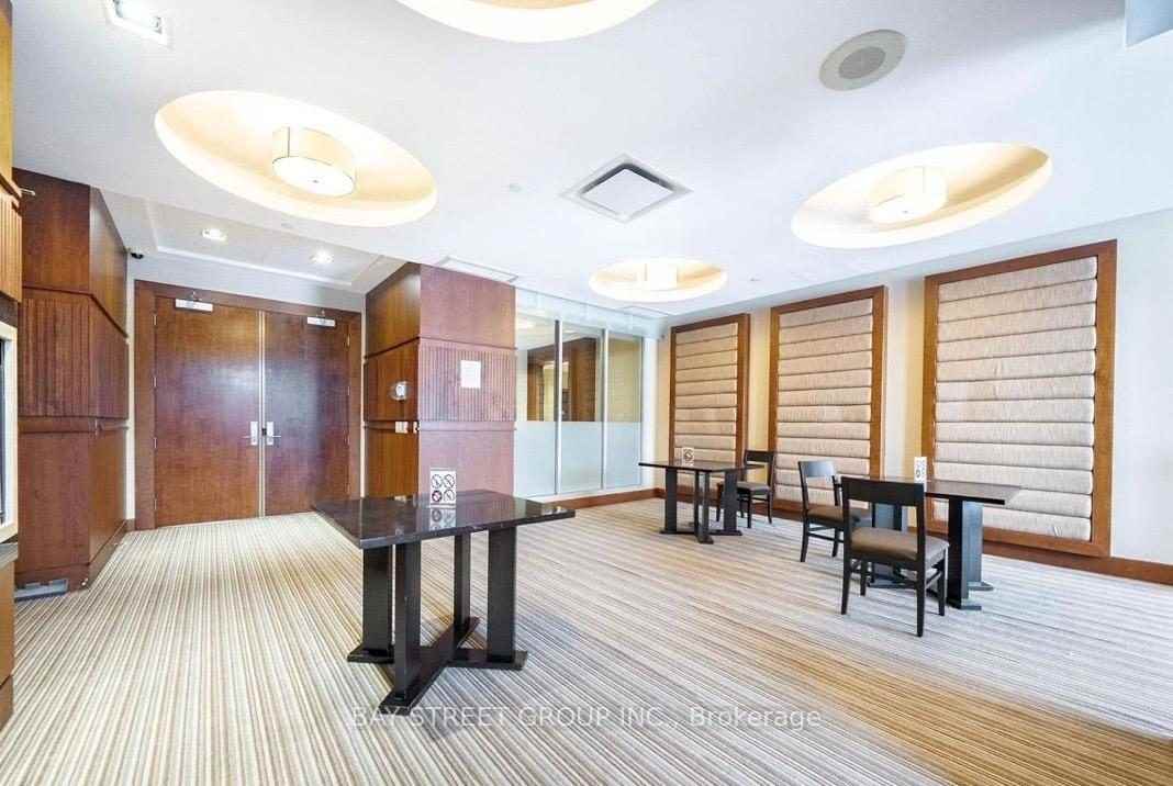 10 Northtown Way - Photo 2