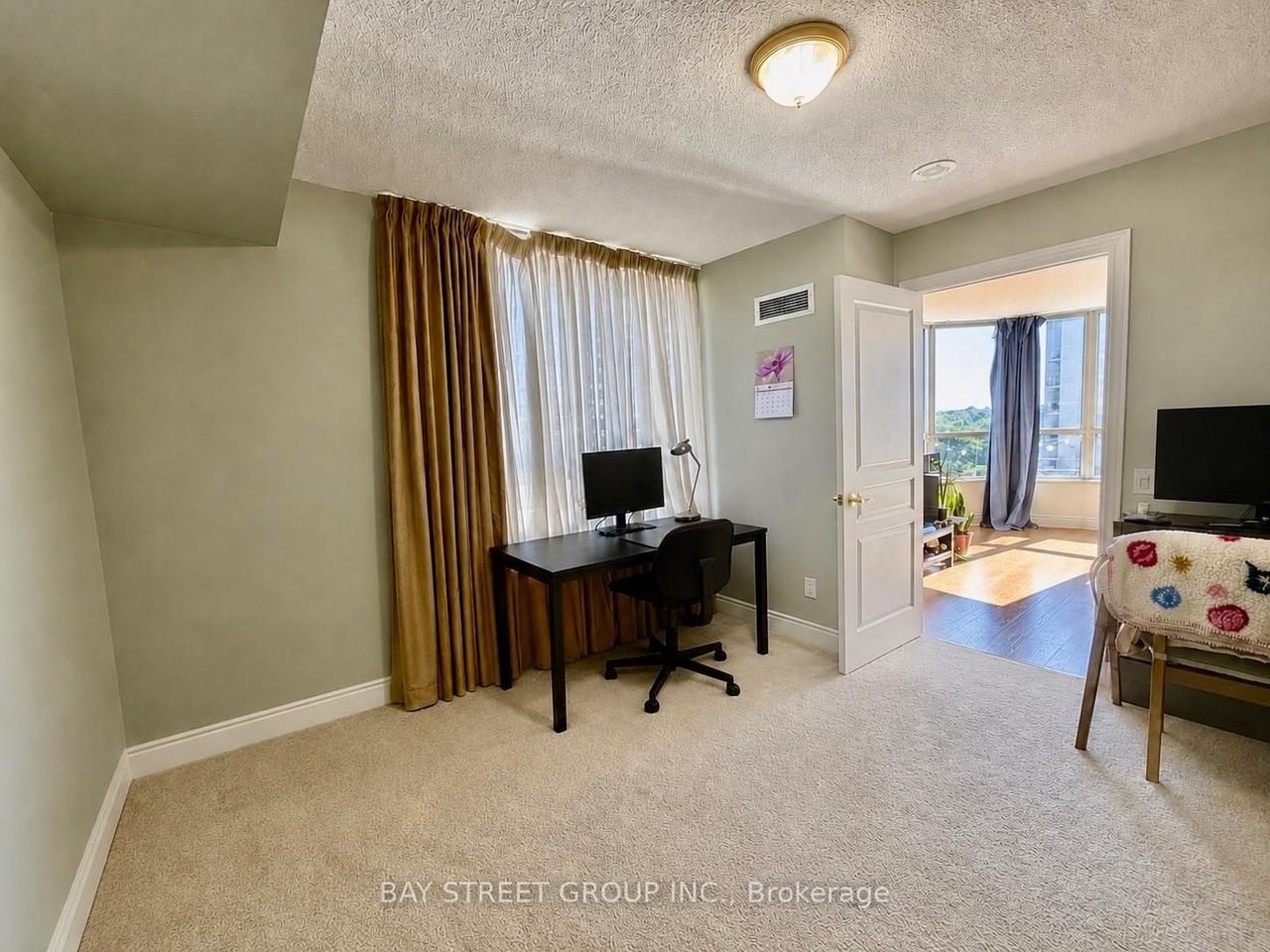 10 Northtown Way - Photo 13