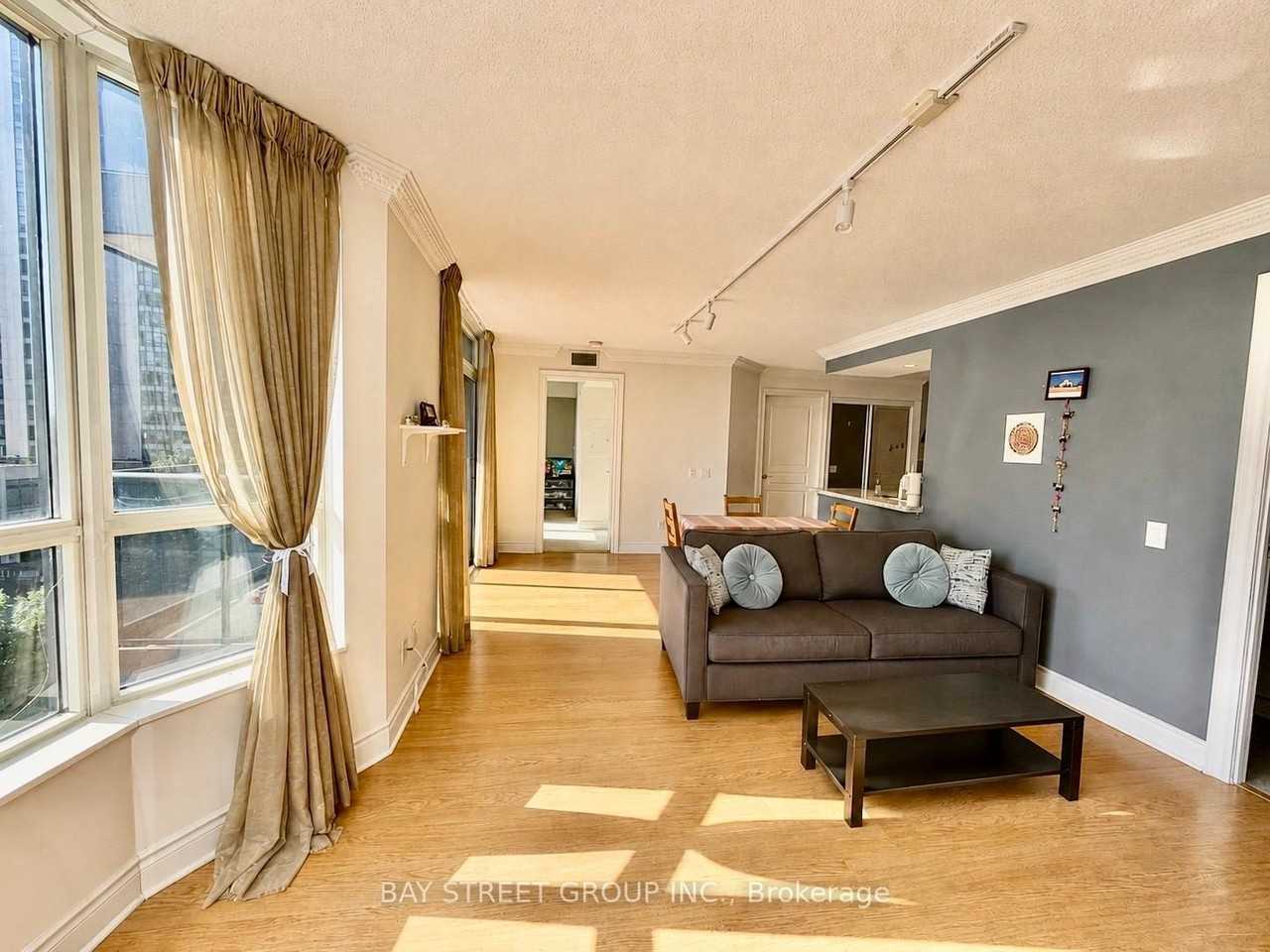 10 Northtown Way - Photo 15