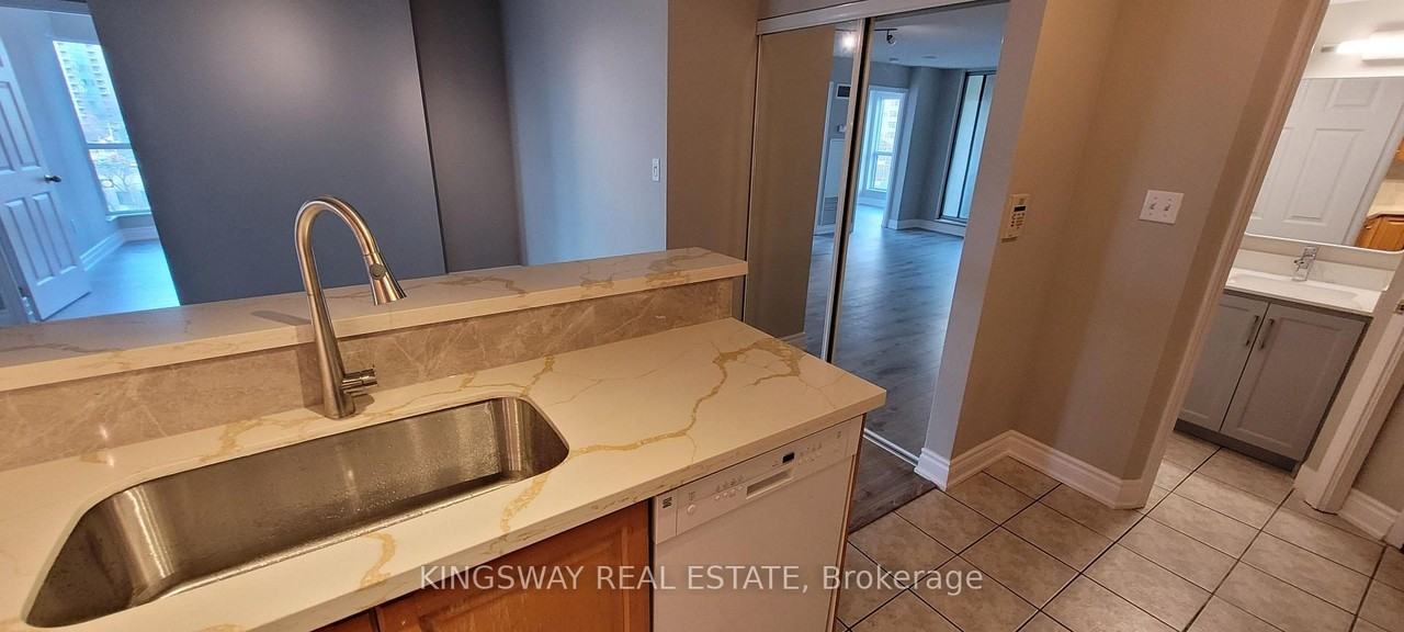 7 Lorraine Drive - Photo 6
