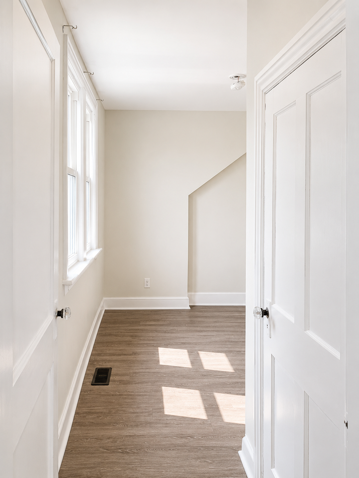 97 Steven Street #MAIN - Photo 7 of 10
