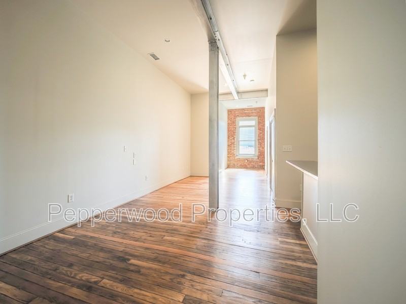 149 S Daniel Morgan Ave - Photo 5 of 13