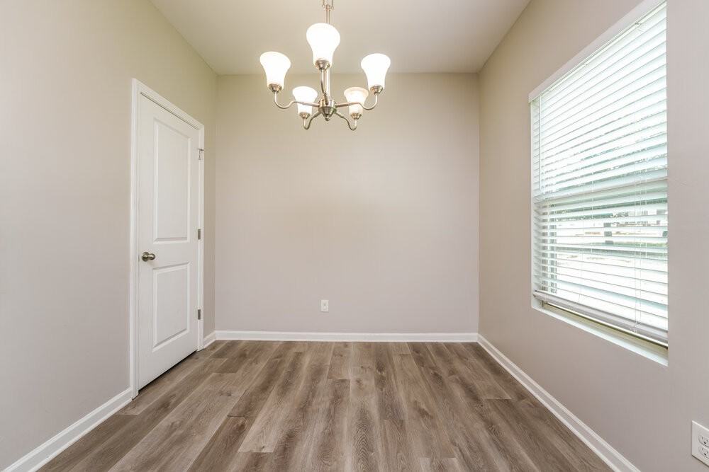 3517 Mica Cir Se - Photo 7 of 16