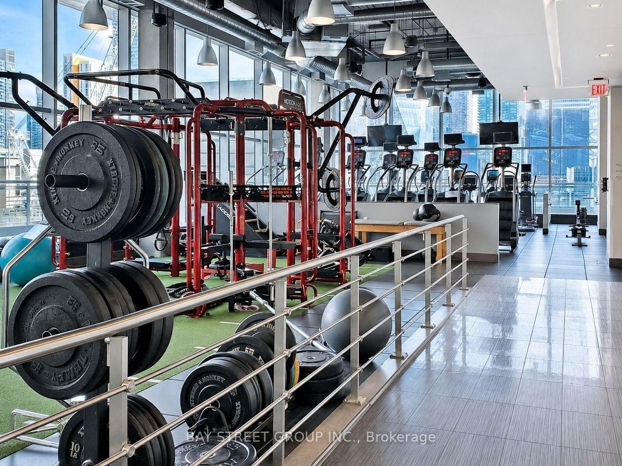 386 Yonge Street - Photo 12