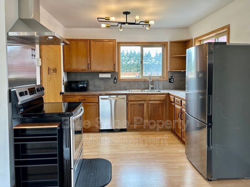 262 Lotzgesell Rd - Photo 5 of 30