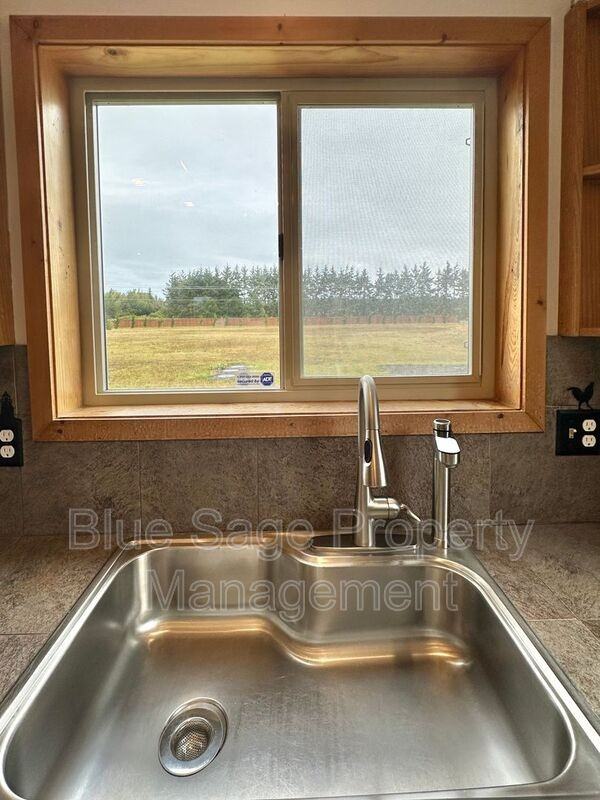 262 Lotzgesell Rd - Photo 7 of 30