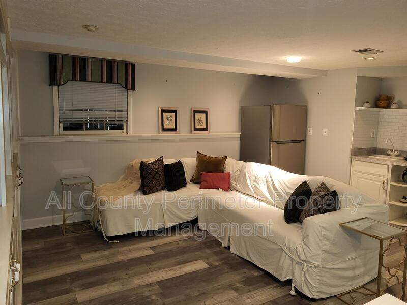 1311 Mile Post Dr - Photo 6 of 17