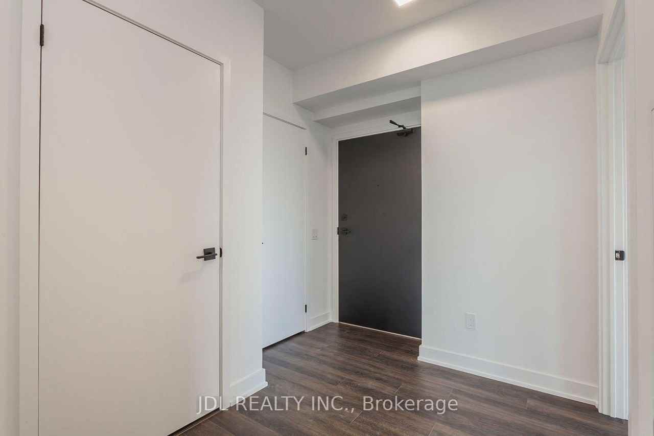 609 Sherbourne Street - Photo 38