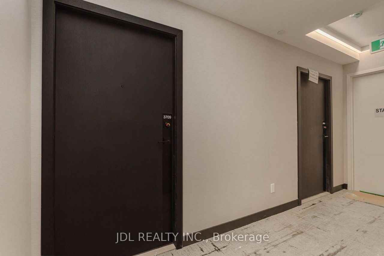 609 Sherbourne Street - Photo 40