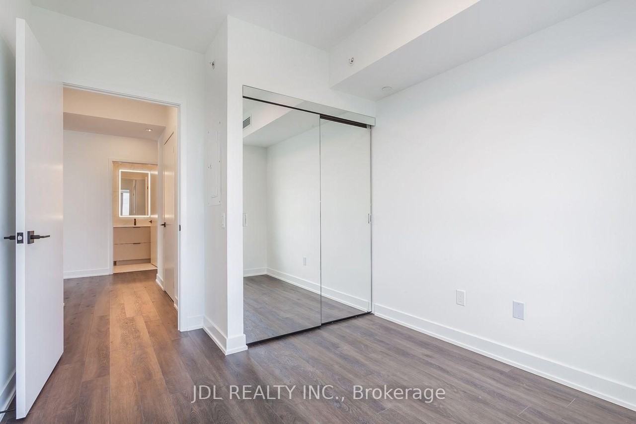 609 Sherbourne Street - Photo 43