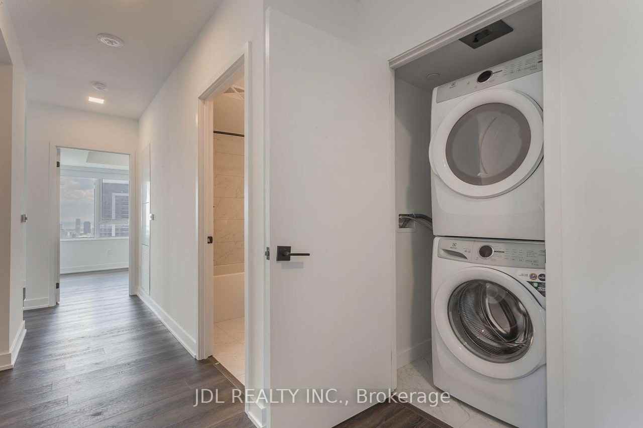 609 Sherbourne Street - Photo 50