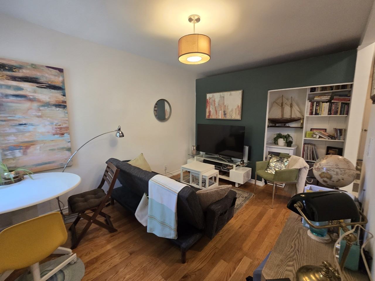 96 Uxbridge Avenue #Main