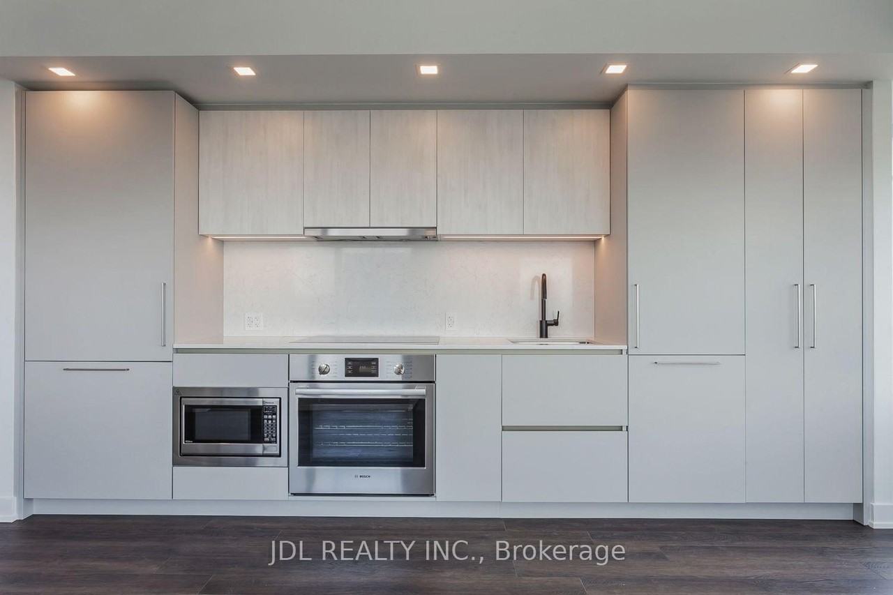 609 Sherbourne Street - Photo 60