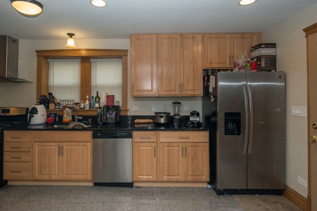 2448 N Campbell Ave #G - Photo 2 of 20