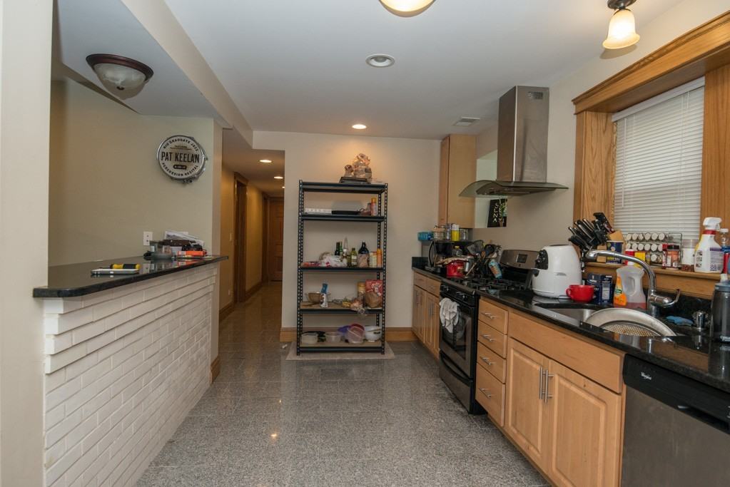 2448 N Campbell Ave #G - Photo 7 of 20