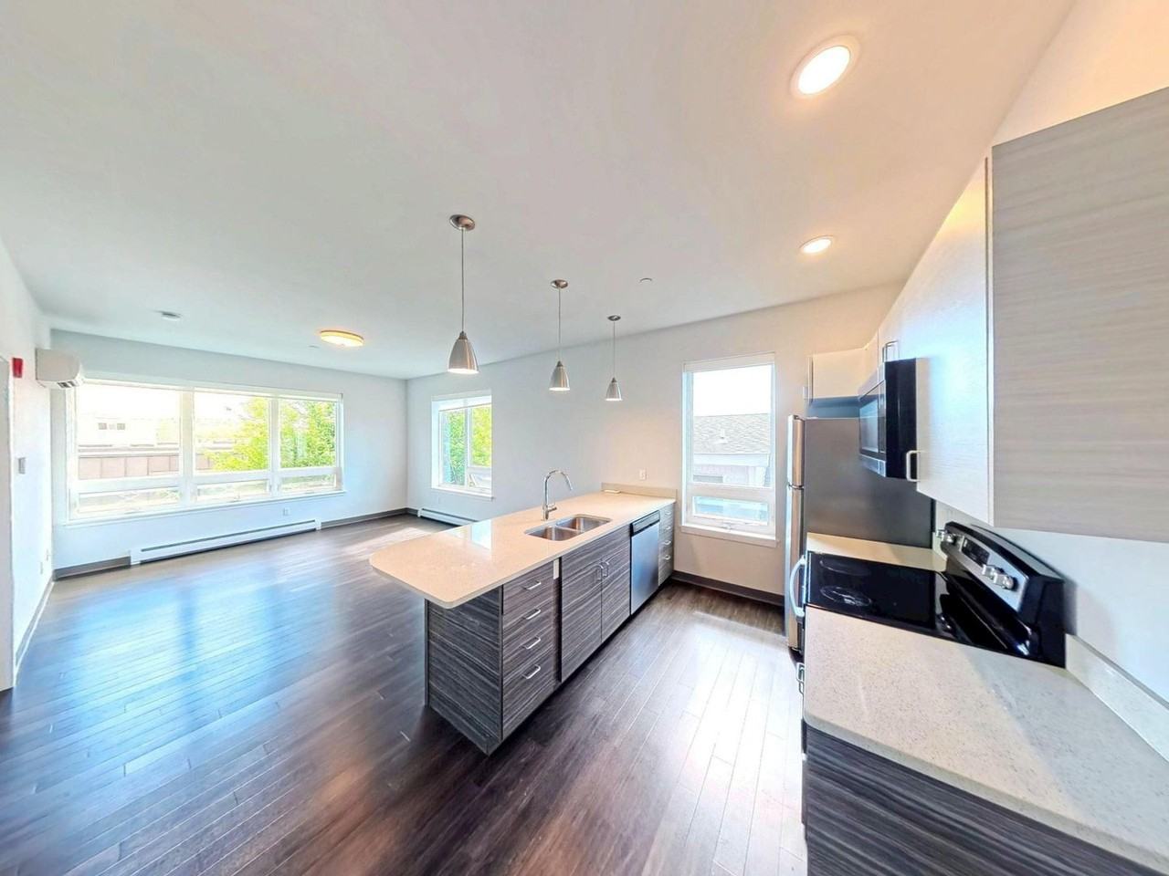 City Lights — Modern, Luxury Living in Downtown Winooski - Photo 7 of 50
