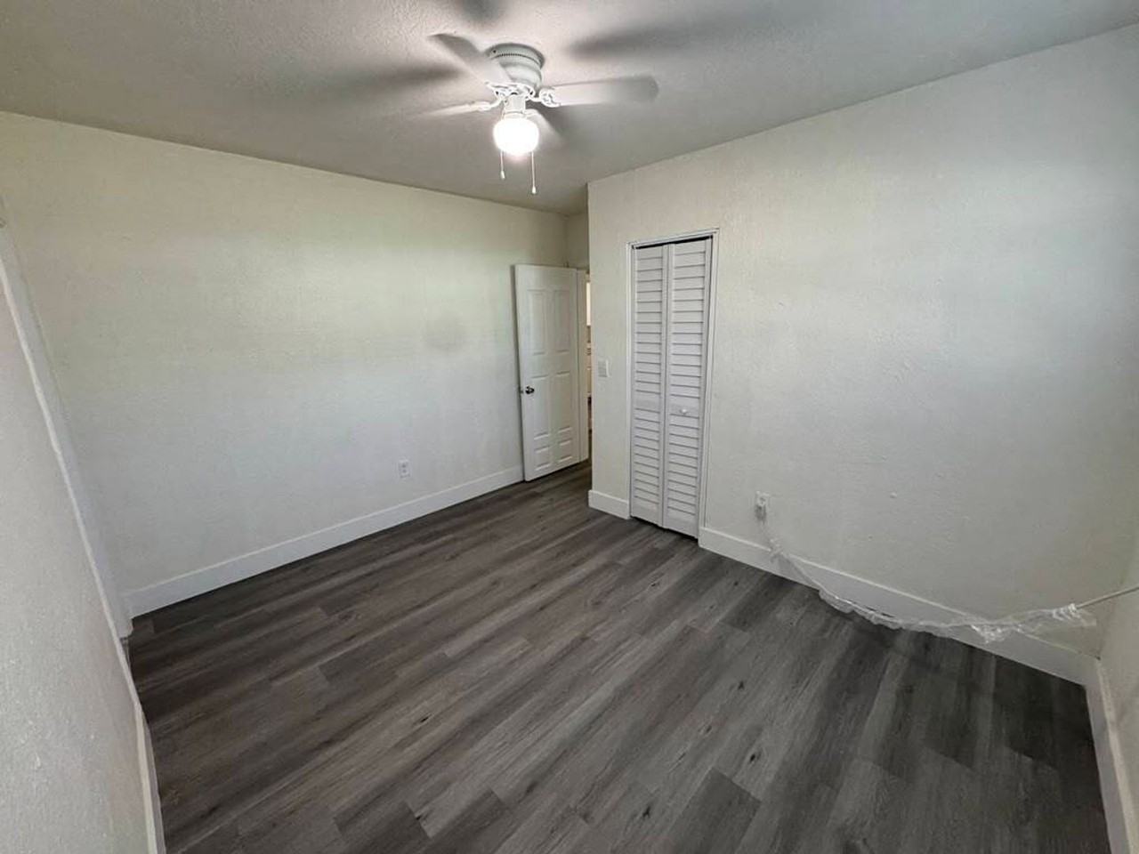 3669 Thomas Ave - Photo 7 of 17