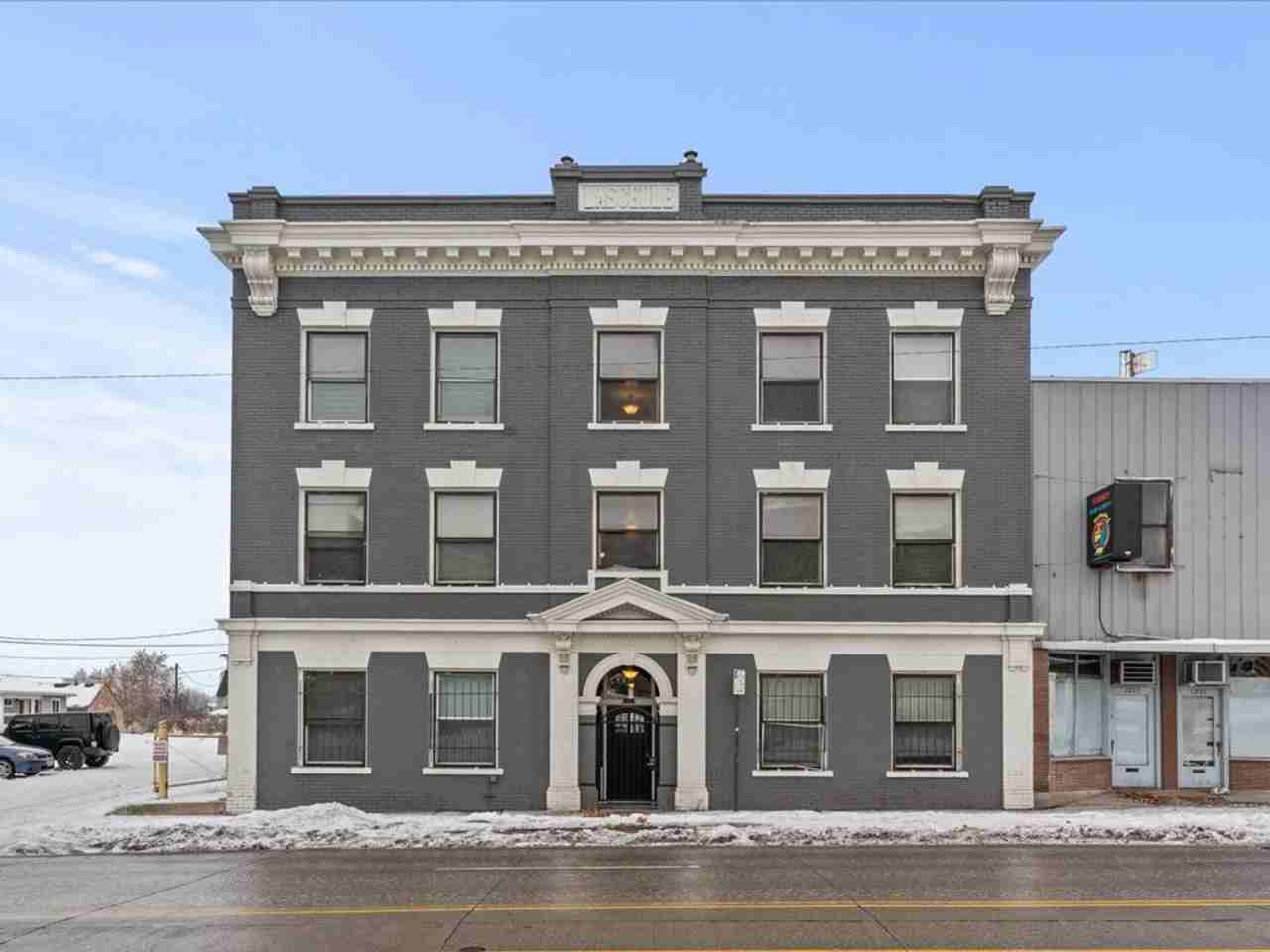 Lascelle Apartments - Photo 2 of 27