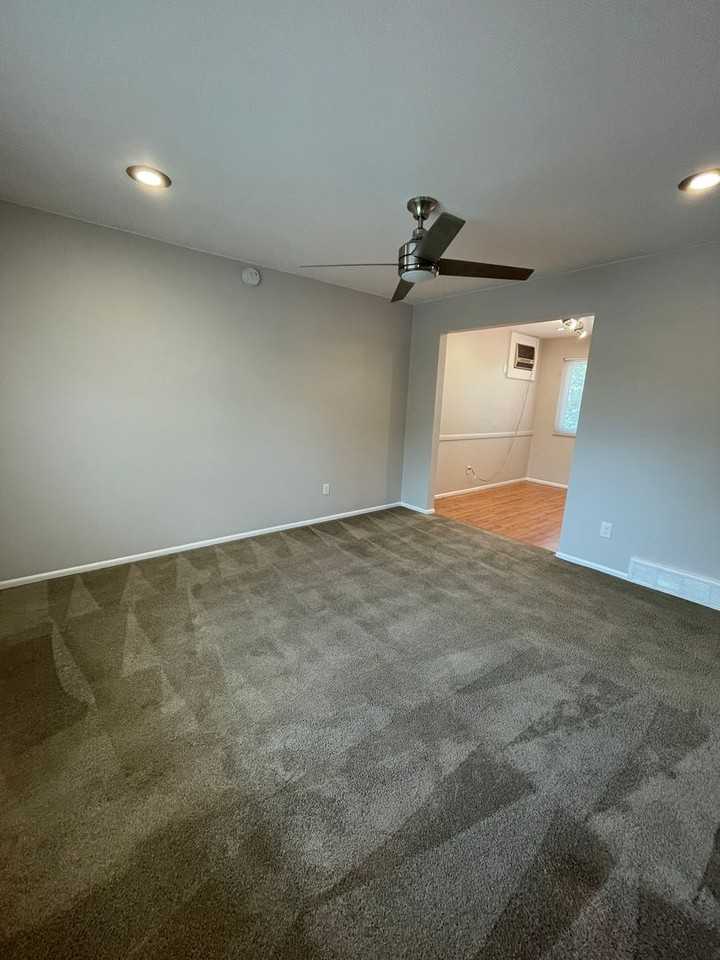 9131 W 90th Pl - Photo 5 of 32