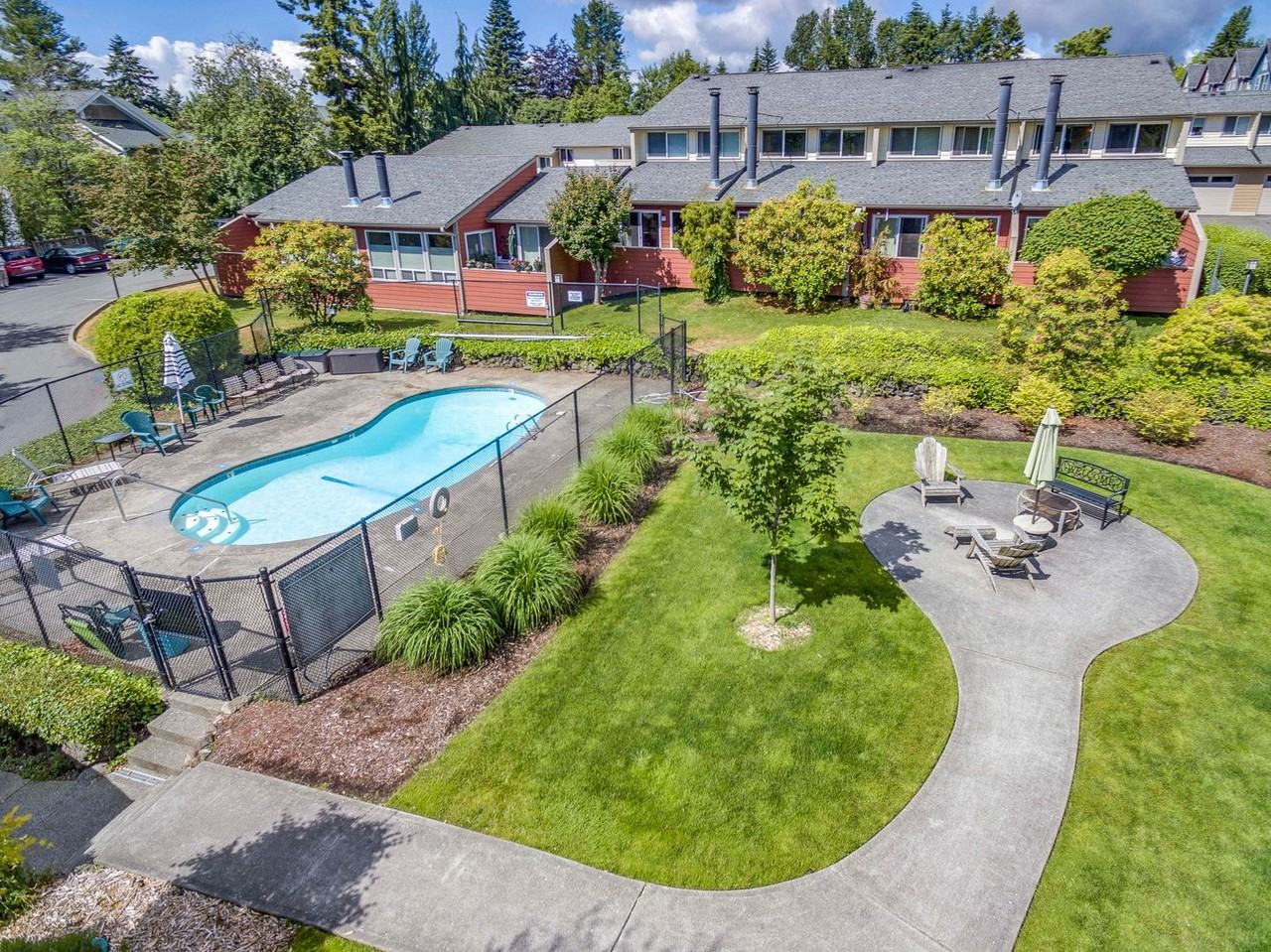 261 Shepard Way Nw