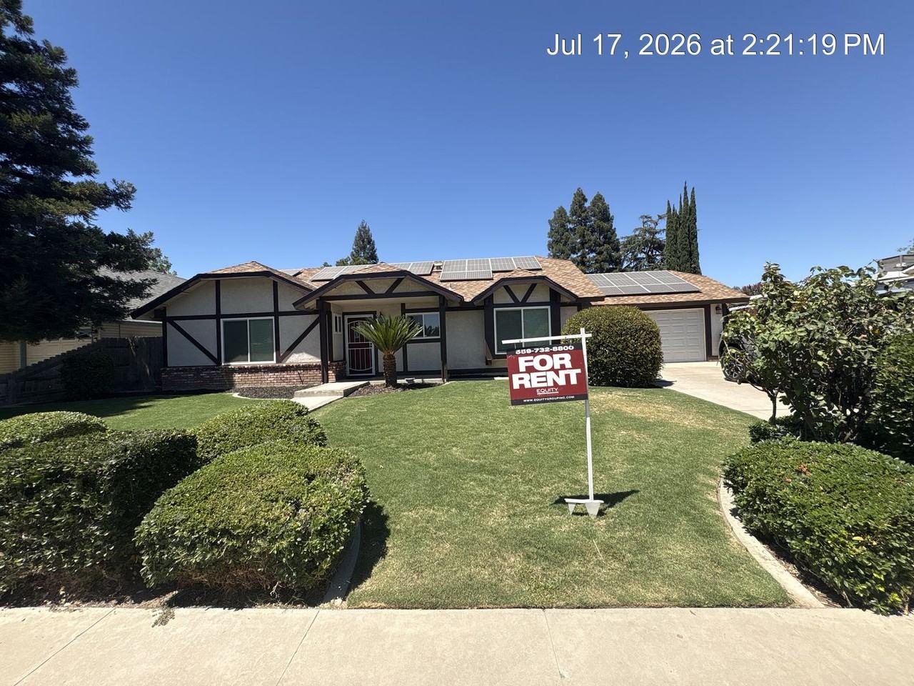 1110 E Rose Ct