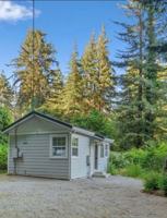 featured image of 9550 Old County Rd